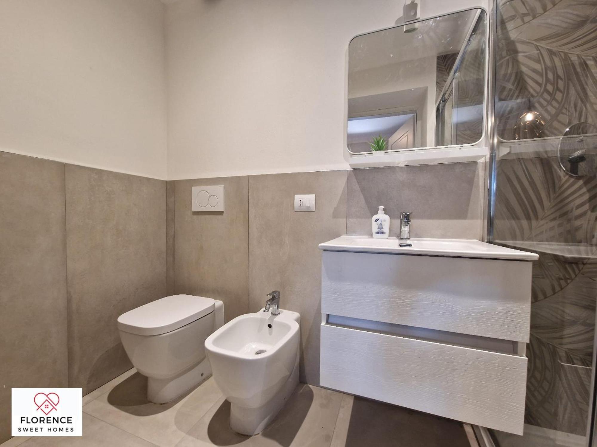 Lella Apartment With Free Parking By Florence Sweet Homes 外观 照片